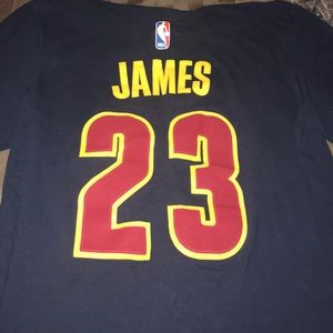 Lebron James Tee shirt